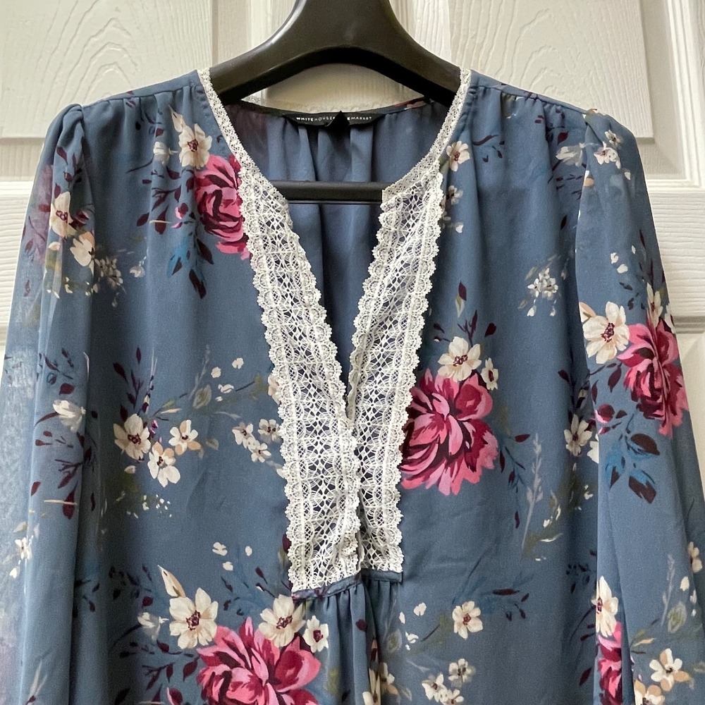 White House Black Market Floral Lace Trim Blouse Women's Size 14 Long‎ Sleeve